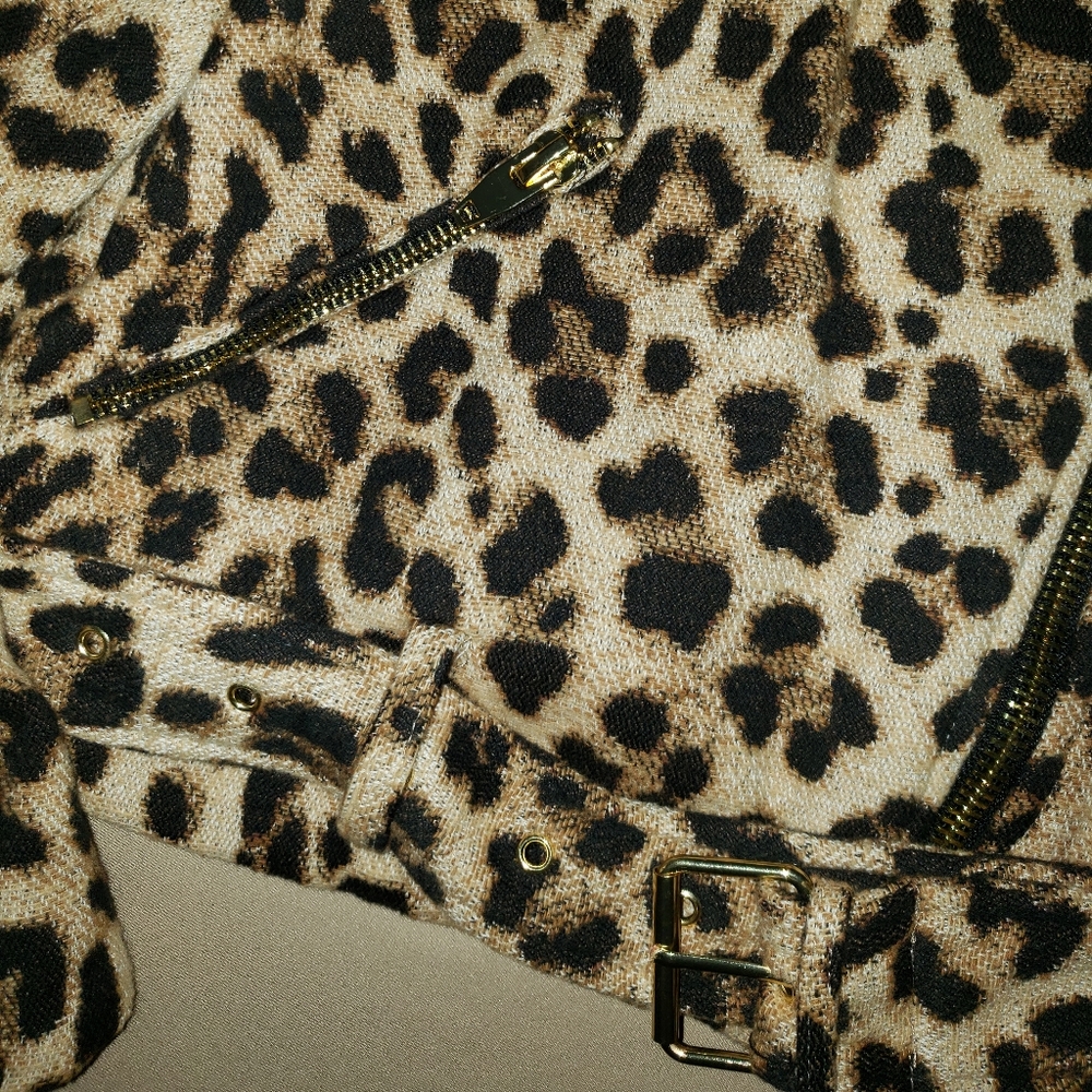 Leopard Print Jacket - image 3